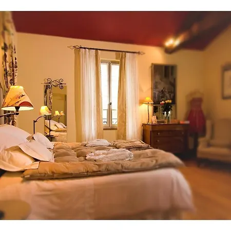 فندق Lous Grits 4*
